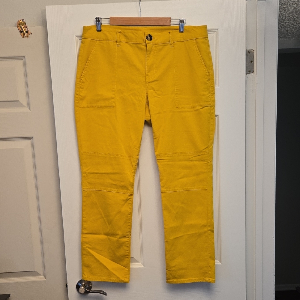 CAbi #5869 Yellow/Gold Chinos Size 14 NWOT
